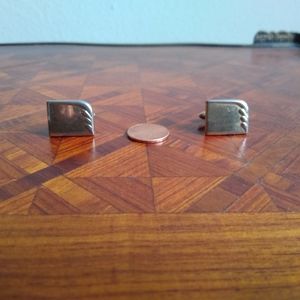 Vintage SWANK etched gold-tone cufflinks.*UNISEX*